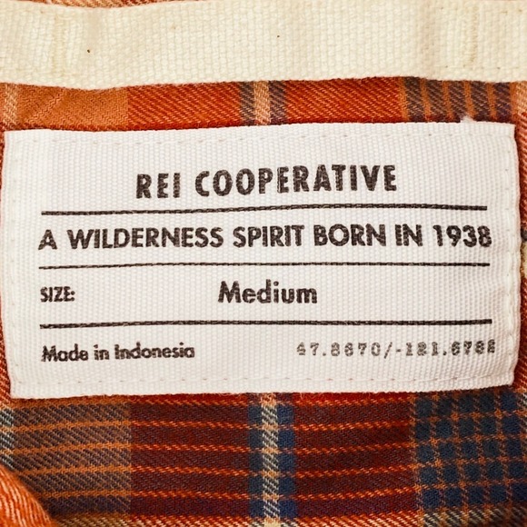REI Cooperative Flannel Shirt Mens Medium Red Plaid Long Sleeve - Picture 4 of 7